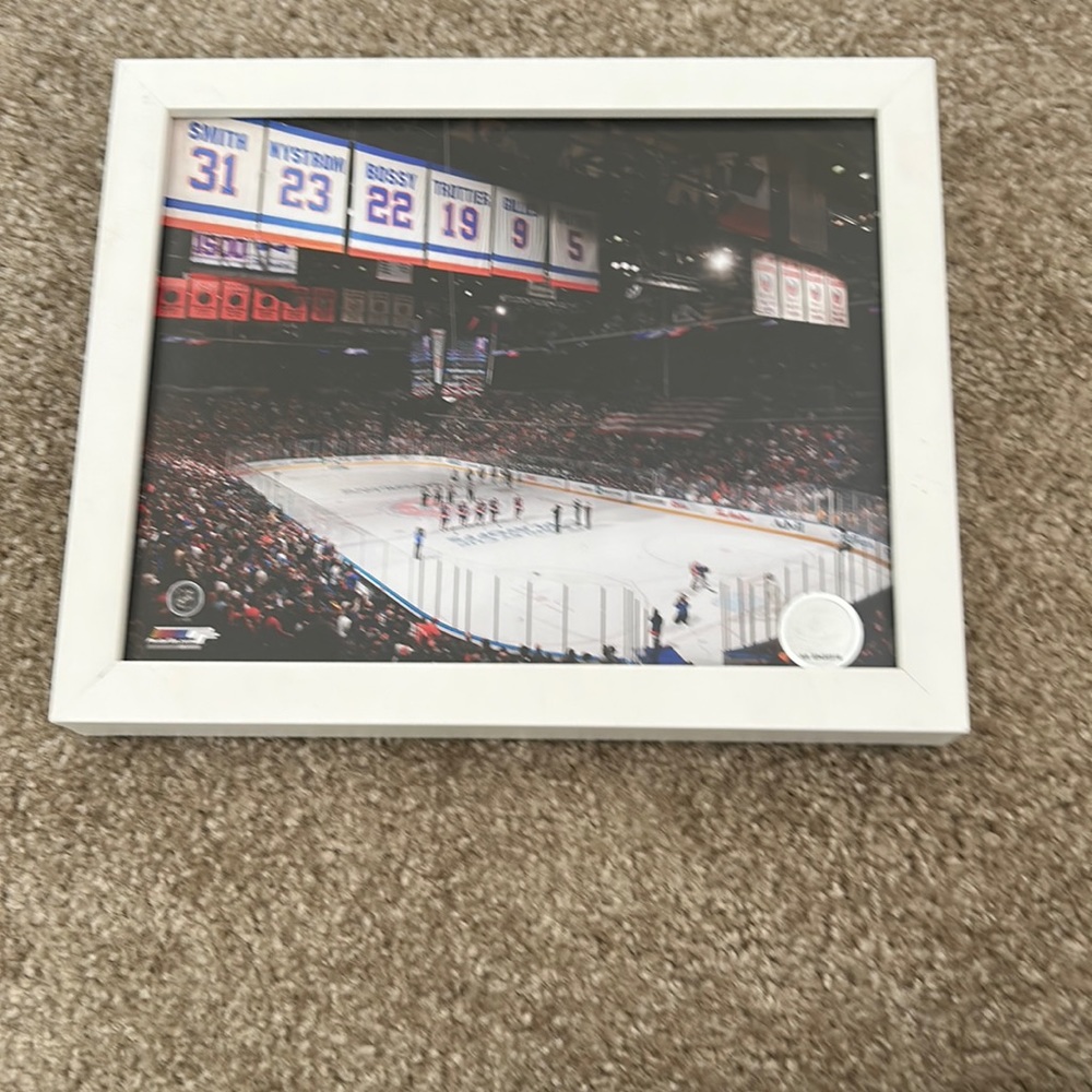 New York Islanders framed picture from Nassau Coliseum